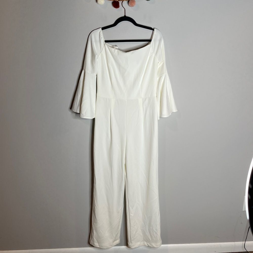 Alexia Admor white bell sleeve off shoulder jumpsuit